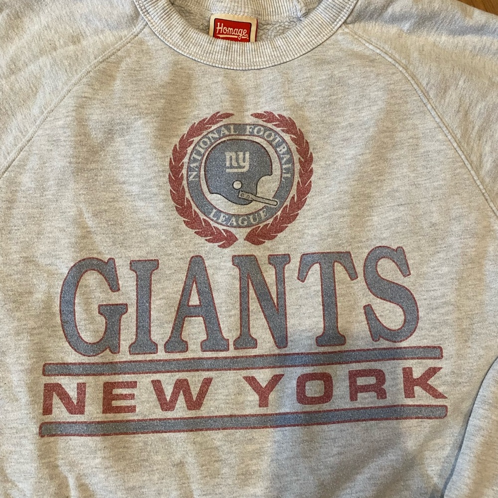 HOMAGE Heather Gray New York Giants Crest Crewneck Fleece Sweatshirt
